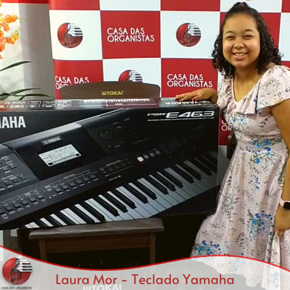 Laura Mor - Teclado Yamaha